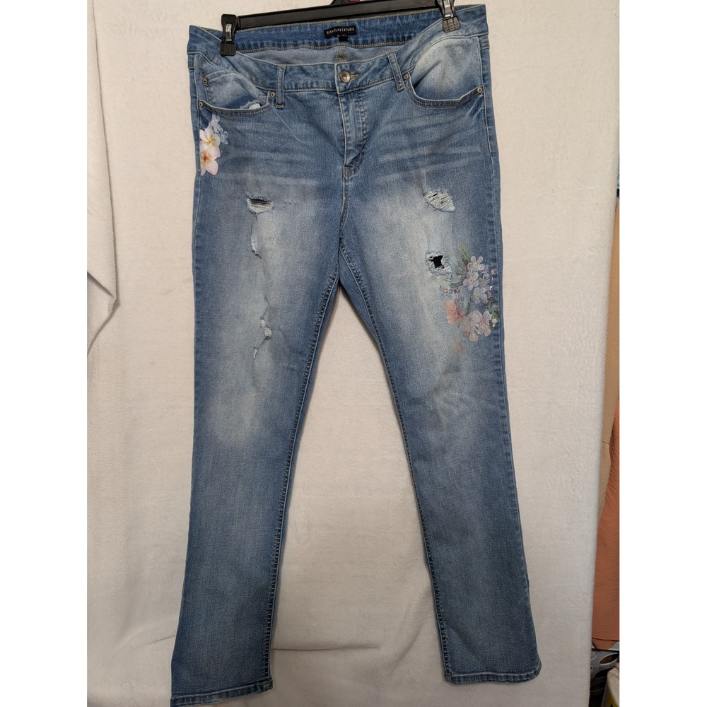 Signature Studio Womens Floral Distressed Straight Leg Jeans Light Wash Size 16
